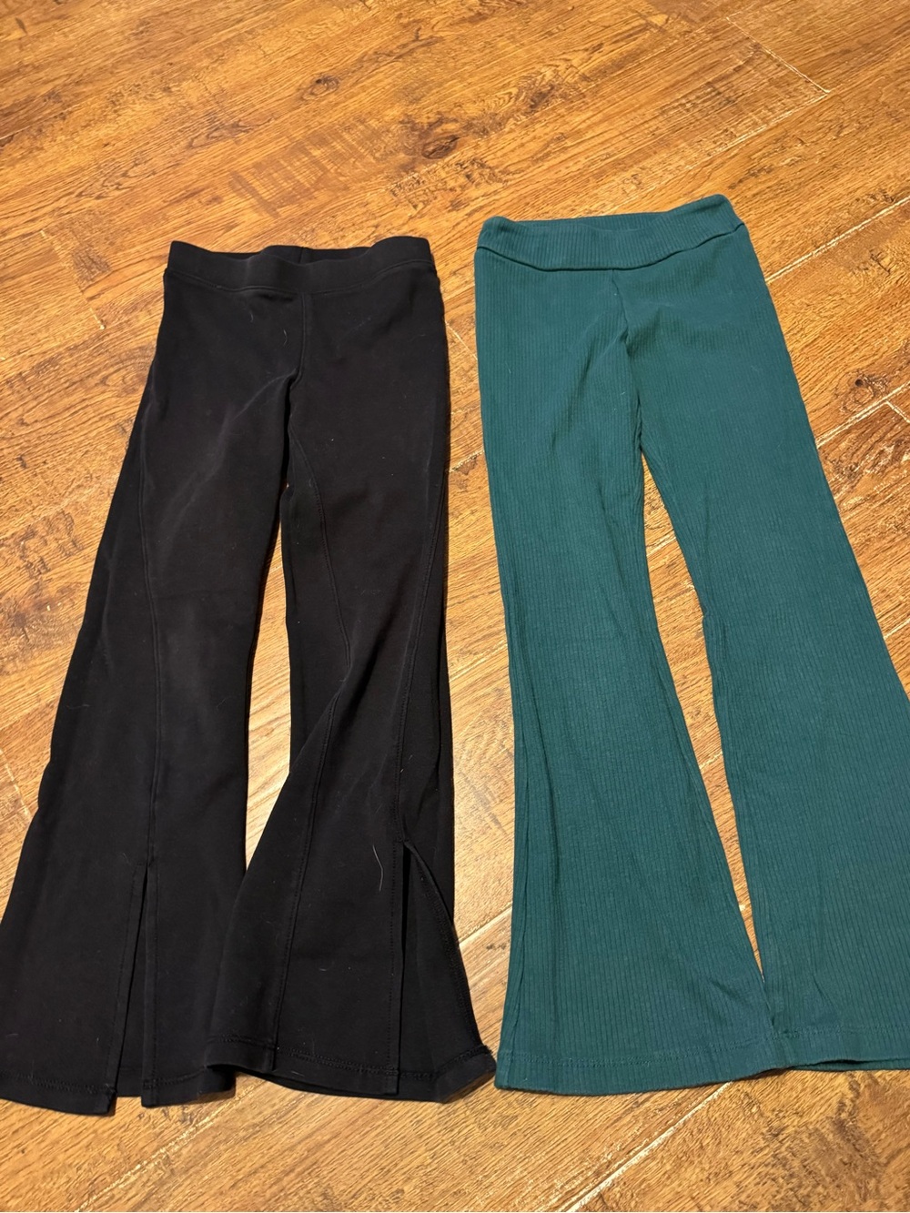 Girls 8 lot flare leg pants flared leggings